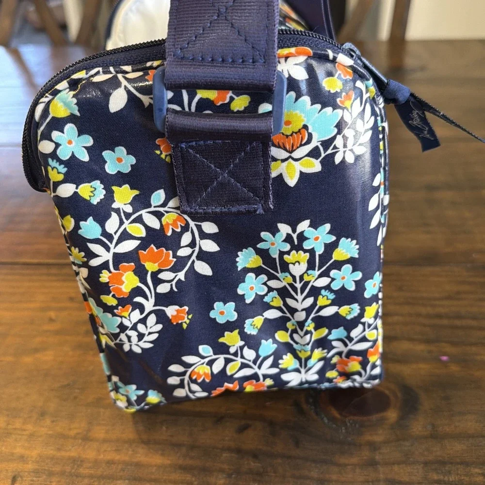 Vera Bradley Insulated Lunch Box Cooler Bag Navy Floral Adjustable Strap